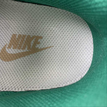 Cargar imagen en el visor de la galería, Air Force 1 07 Low BAPE Beige Green Yellow HX123-007