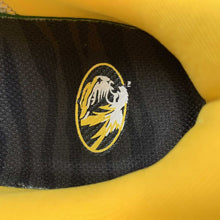 Cargar imagen en el visor de la galería, Air Zoom Pegasus 39 Black White Yellow DR2059-001