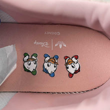 Cargar imagen en el visor de la galería, Adidas x Disney Stan Smith PF Huey Dewey and Louie JR5454