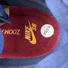 Cargar imagen en el visor de la galería, SB Dunk Low Barcelona Catalonia Blue Red Yellow DJ0606-400