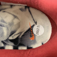 Cargar imagen en el visor de la galería, Air Zoom Structure 25 PRM White Coconut Milk Red FJ0332-100