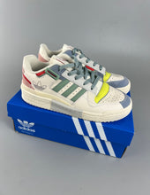 Cargar imagen en el visor de la galería, Adidas Forum 84 Low Exhibit Blue Pink Green GX4587