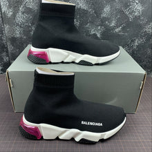 Cargar imagen en el visor de la galería, Balenciaga Triple Speed Negro-Rosa