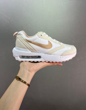 Cargar imagen en el visor de la galería, Air Max Dawn White Pink Glaze DH3157-101