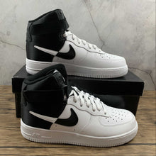 Cargar imagen en el visor de la galería, Air Force 1 High 07 LV8 NBA White Black