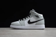 Cargar imagen en el visor de la galería, Air Jordan 1 Mid (GS) Lt Smoke Grey-Black-White