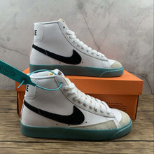 Cargar imagen en el visor de la galería, Blazer Mid 77 Vintage Suede Mix 36-45 BQ6805-101