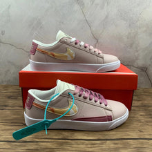 Cargar imagen en el visor de la galería, Blazer Low LX White Pink Water Red CZ8688-666