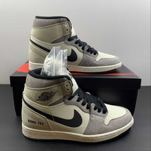 Cargar imagen en el visor de la galería, Air Jordan 1 Retro High OG GORE-TEX Sail Light Bone College Grey Black DB2889 100