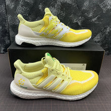 Cargar imagen en el visor de la galería, Adidas UltraBoost 2.0 Hangzhou