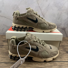 Cargar imagen en el visor de la galería, Air Zm Spiridon Cg 2 Stussy Sandy CQ5486-009