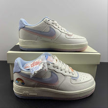Cargar imagen en el visor de la galería, Air Force 1 07 LV8 Blue Pink CW1574-805