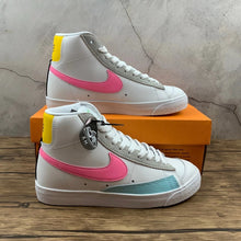 Cargar imagen en el visor de la galería, Blazer Mid 77 Vintage White Pink Glow Pure Platinum