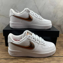 Cargar imagen en el visor de la galería, Air Force 1 07 LV8 3 White Court Purple Infrared 23 CI6387-171