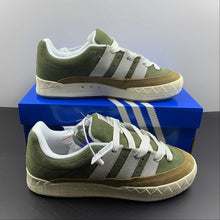 Cargar imagen en el visor de la galería, Adidas Adimatic HM Green Brown HP9914