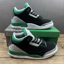 Cargar imagen en el visor de la galería, Air Jordan 3 Retro Black Pine Green CT8532-030