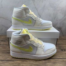 Cargar imagen en el visor de la galería, Air Jordan 1 Mid SE Sail Lt Vltge Ylw ll-White (2021) DB2822-107