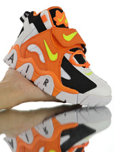 Cargar imagen en el visor de la galería, Air Barrage Mid QS White Black Hyper Grape CD9329 012