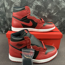 Cargar imagen en el visor de la galería, Air Jordan 1 High 85 Varsity RedBlack Varsity Red BQ4422-600