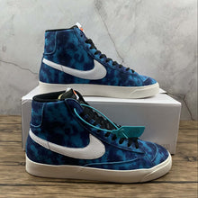Cargar imagen en el visor de la galería, Blazer Mid 77 “Blue Fury” By Mengnan