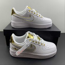 Cargar imagen en el visor de la galería, Air Force 1 07 LX White Gold DV4248-222