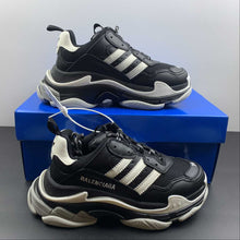 Cargar imagen en el visor de la galería, Balenciaga Tripe S x Adidas Black White