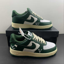 Cargar imagen en el visor de la galería, Air Force 1 07 LV8 “Goodbye 82” Dk Green Beige Yellow DO5220-169