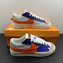 Cargar imagen en el visor de la galería, Blazer Low 77 Jumbo White Safety Orange-Sail