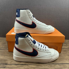 Cargar imagen en el visor de la galería, Blazer Mid 77 Vintage “City Pride”