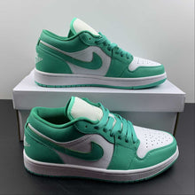 Cargar imagen en el visor de la galería, Air Jordan 1 Low White Turquoise-White DC0774-132
