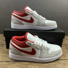 Cargar imagen en el visor de la galería, Air Jordan 1 Low Grey White Red DC6991-016
