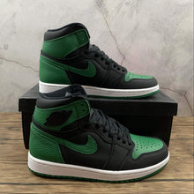 Cargar imagen en el visor de la galería, Air Jordan 1 Retro High OG Black Pine Green-White-Gym Red 555088-030