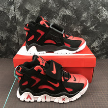 Cargar imagen en el visor de la galería, Air Barrage Mid QS University Red Black White CD9329-006