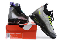 Cargar imagen en el visor de la galería, Air Max 95 Sneakerboot “What the” Grey Green 806809-078