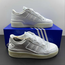 Cargar imagen en el visor de la galería, Adidas Forum 84 Low Satin Triple White H68194
