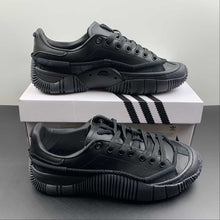 Cargar imagen en el visor de la galería, Adidas C.G. Scuba Stan Black Black Green GZ4643