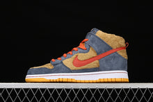 Cargar imagen en el visor de la galería, Dunk High Premium SB Light Umber Hot House