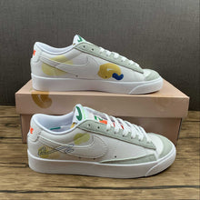 Cargar imagen en el visor de la galería, Blazer Low 77 Flyleather x Mayumi Yamase