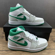 Cargar imagen en el visor de la galería, Air Jordan 1 Mid SE White Grey Green (2021) DC9294-103