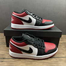 Cargar imagen en el visor de la galería, Air Jordan 1 Low “Bred Toe” Gym Red Black-White 553558-612
