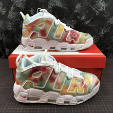 Cargar imagen en el visor de la galería, Air More Uptempo 96 UK QS Amarillo White Speed Red AV3809-700