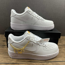 Cargar imagen en el visor de la galería, Air Force 1 07 LX White White-Metallic Gold DD1525-100
