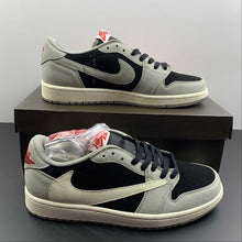 Cargar imagen en el visor de la galería, Air Jordan 1 Retro Low OG SP “Travis Scott” Black Gray Barb DM7866-712