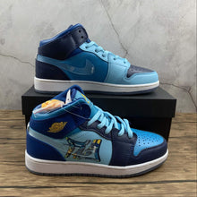 Cargar imagen en el visor de la galería, Air Jordan 1 Mid (GS) FLY BV7446-400