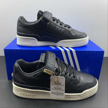 Cargar imagen en el visor de la galería, Adidas Forum 84 Low Black