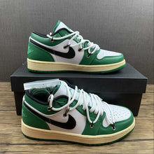 Cargar imagen en el visor de la galería, Air Jordan 1 Low White Stadium Green-Black 553558-129