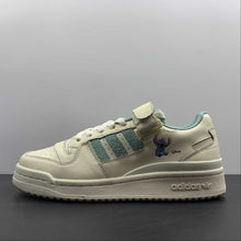Cargar imagen en el visor de la galería, Adidas Forum 84 Low X Disney Stitch