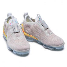 Cargar imagen en el visor de la galería, Air VaporMax 2020 FK Light Bone White Grey Fog Sail CW1765 003