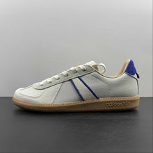 Cargar imagen en el visor de la galería, Adidas Bw Army Cloud White Off White Blue