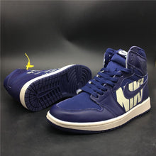 Cargar imagen en el visor de la galería, Air Jordan 1 Retro High OG x Swoosh Blue 555088-400